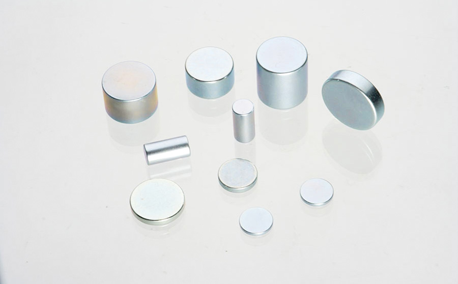 Coin-Shaped NdFeB Magnets
